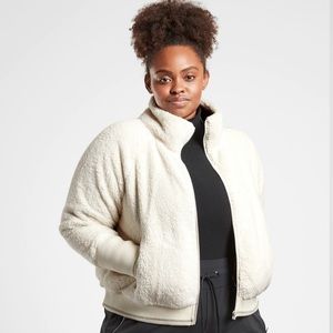 Athleta Tugga Sherpa - Like New!
